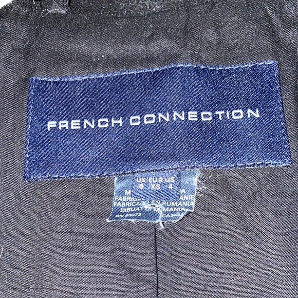 black coat with fur - Picture 2 of 4